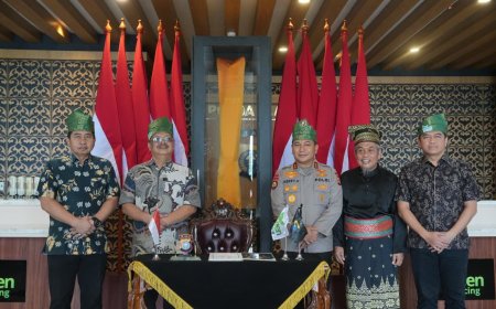 Kadiv Humas Dorong Penguatan Green Policing melalui Pusat Studi di Riau