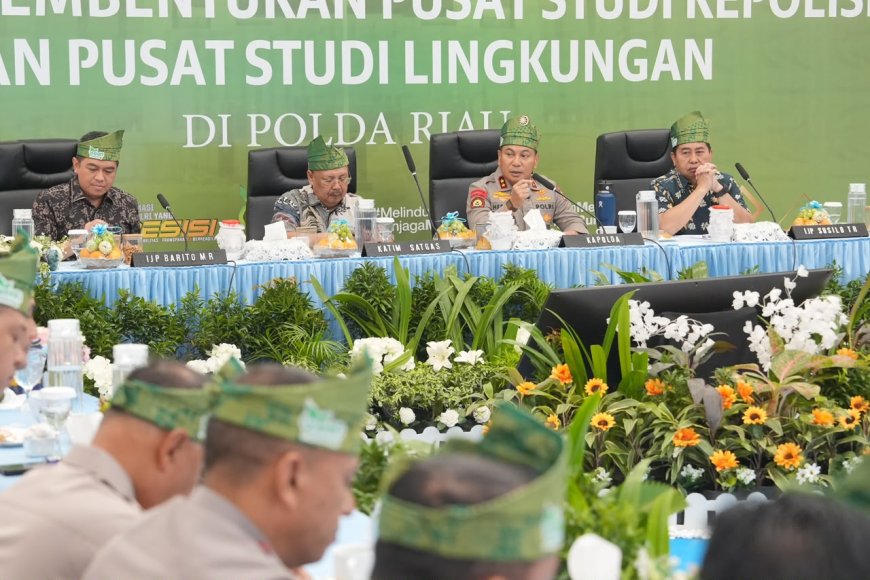 Kadiv Humas Apresiasi Riau Pelopori Pusat Studi Kepolisian dan Lingkungan